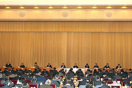 1月24日，2013年全國環(huán)境保護工作會議在京召開，環(huán)境保護部部長周生賢出席并講話。 中國環(huán)境報記者王亞京攝