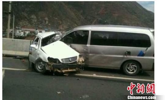 車(chē)禍現(xiàn)場(chǎng)。