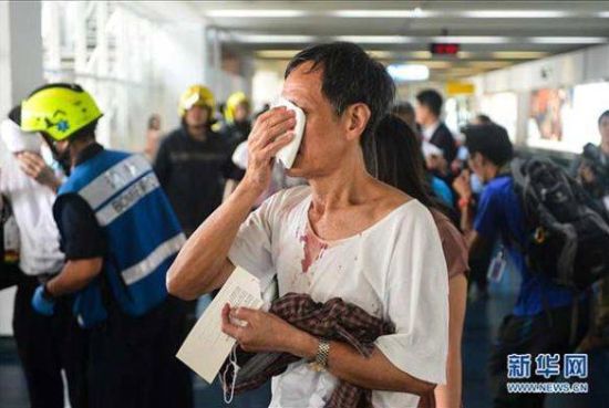 港澳噴射客船撞堤 61人受傷
