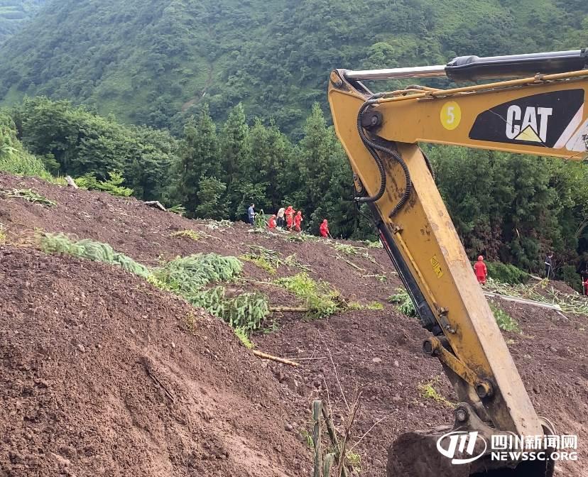 瀘州市敘永縣正東鎮(zhèn)突發(fā)山體滑坡 5人失聯(lián)