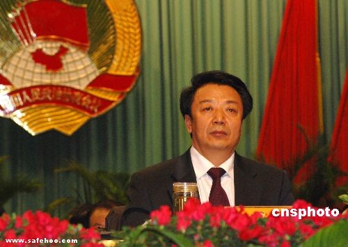 山西省長流淚稱對不起死難礦工及家屬